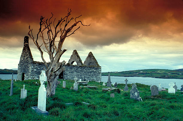 istock Old Irish Church 139902692