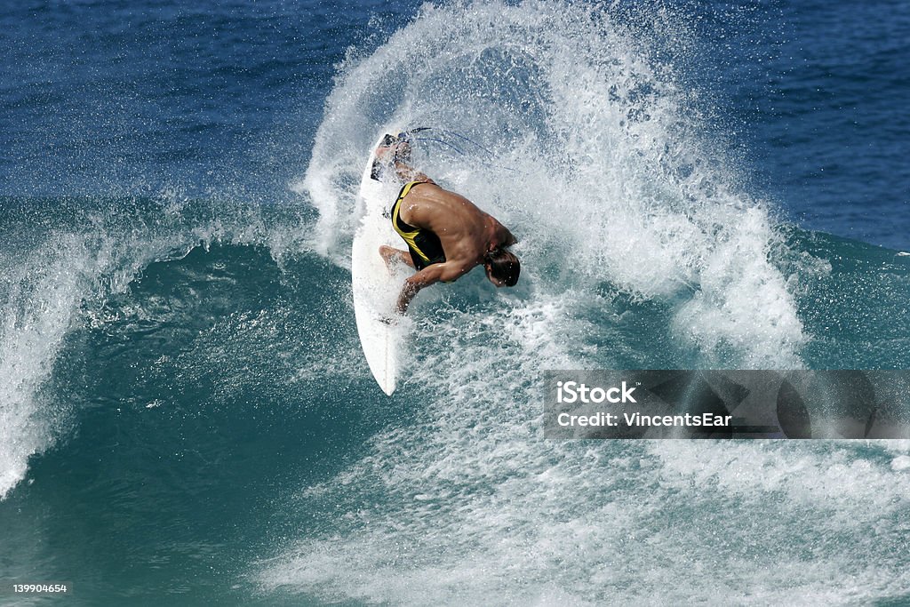 Surfista toca os lábios - Foto de stock de Férias royalty-free