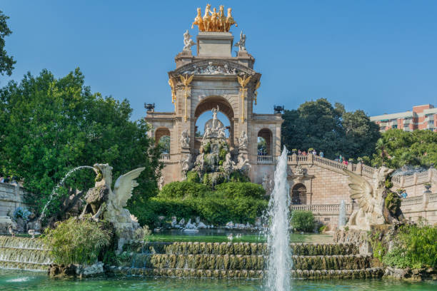 istock The fountain Ciutadella Park, Barcelona 1399053721
