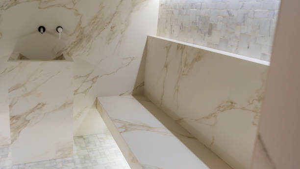 istock Classic turkish hammam. White turkish bath with marble surfaces. Marble oriental bathroom. Steam bath interior. 1399056562
