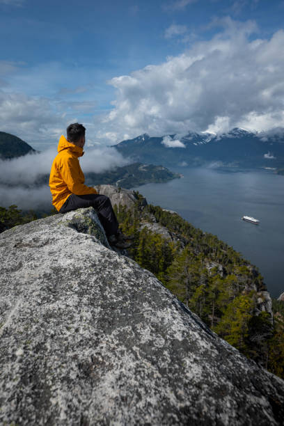 istock Summit hike to a viewpoint overlooking ocean and mountains 1399067088
