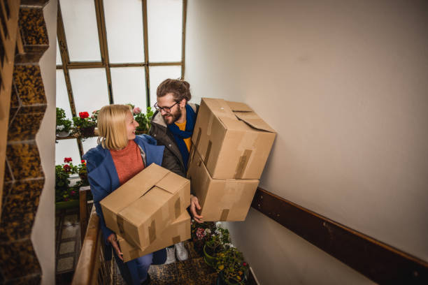 istock Couple moving in together 1399075082