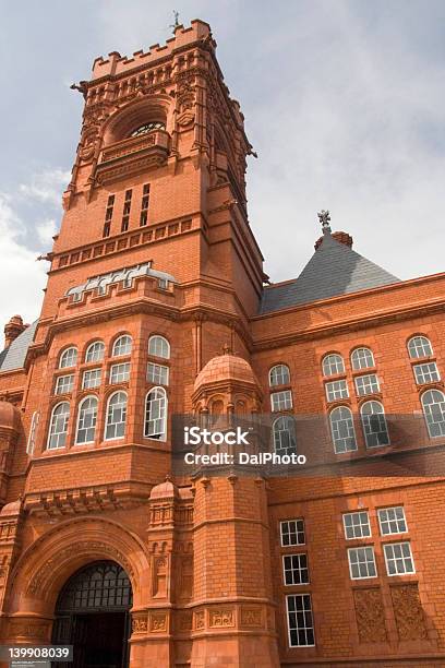 Cardiff Bay Wahrzeichen Pierhead Gebäude Stockfoto und mehr Bilder von Baugewerbe - Baugewerbe, Rot, Ziegel