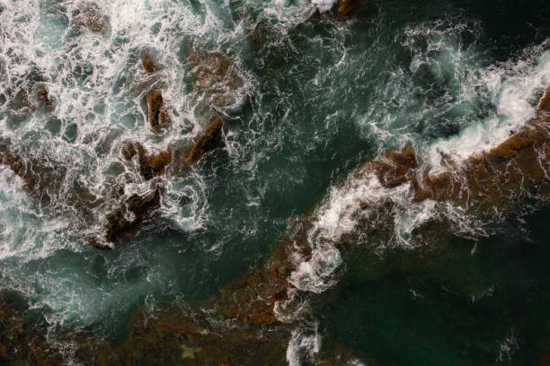 istock Scenery of swirling sea waves 1399097329