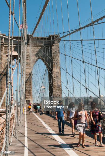 Ponte De Brooklyn - Fotografias de stock e mais imagens de Ponte de Brooklyn - Ponte de Brooklyn, Andar, Ao Ar Livre