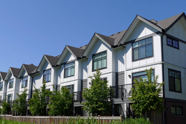 casas urbanas modernas - townhomes fotografías e imágenes de stock