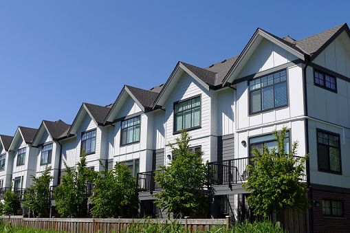 Exterior view of modern apartment building offering luxury rental units in Silicon Valley; Sunnyvale, San Francisco bay area, California