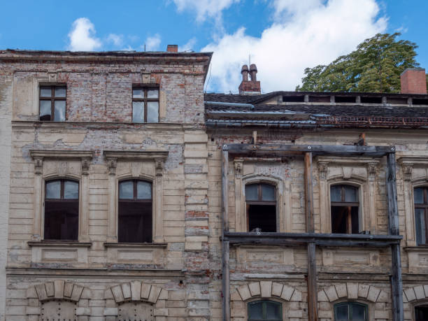 istock dilapidated apartment building in East Germany 1399153615
