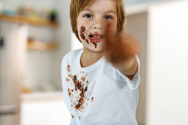 istock Let me put a bit of chocolate on you! 1399161574