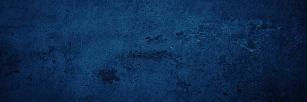 진한 파란색 그런 지 질감. 톤 거친 벽 표면. 디자인을위한 공간이있는 배경. 웹 배너. 넓다. 파노라마의. - distressed metal pattern paint 뉴스 사진 이미지