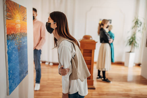 istock Woman in art gallery 1399183005