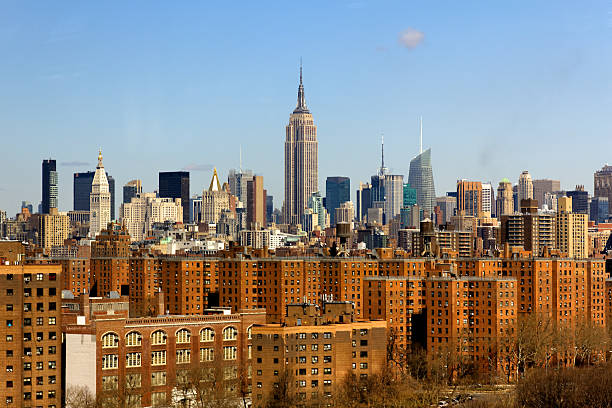 new york city midtown panoramę manhattanu - new york city new york state brooklyn clear sky zdjęcia i obrazy z banku zdjęć