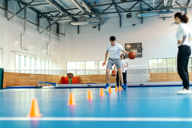 istock Physical education class and sport training in high school 1399212922