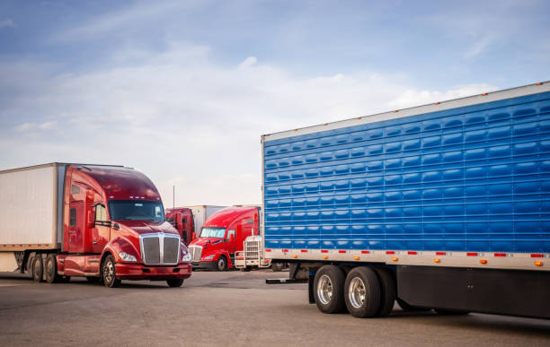 istock Semi trailers standing on a truck stop parking in Utah 1399213283