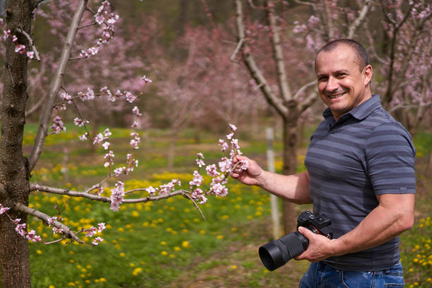 istock Nature photographer shooting in a garden 1399216531