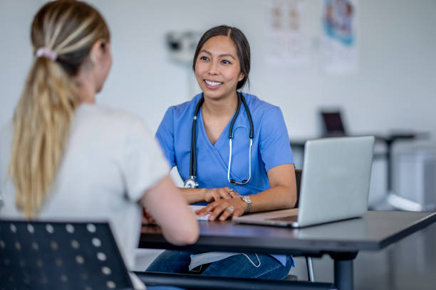 istock Female Doctor Meeting with a Patient 1399232243