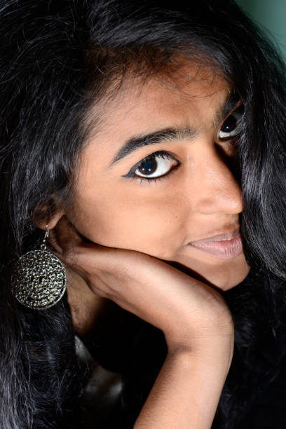 istock Beautiful Indian Girl 1399233981