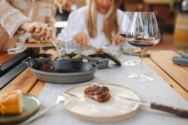 istock Beautiful woman on vacation having lunch 1399247298