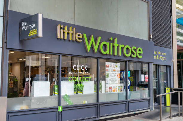Waitrose Reading 120+ Waitrose Fotos fotos de stock, imagens e fotos royalty-free - iStock