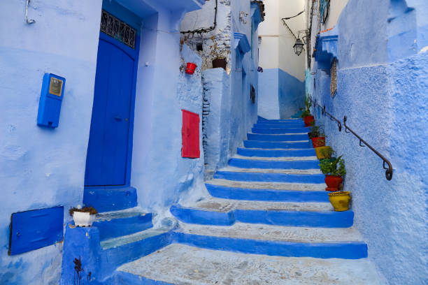 istock Street in Chefchaouen, Morocco 1399320223