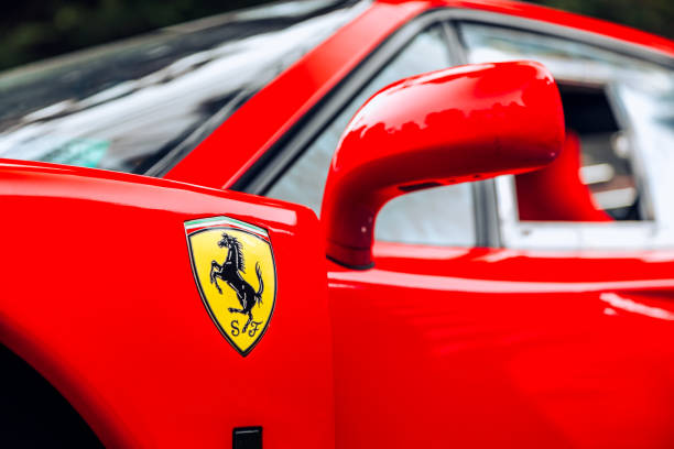 San Jose, CA, USA8/12/2021Red Ferrari F40 drivers side mirror