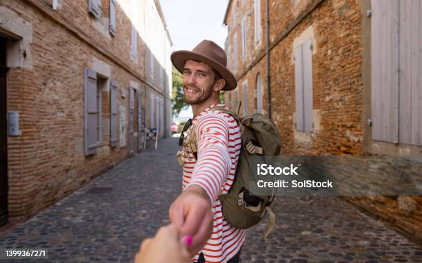 Hold My Hand Stock Photo - Download Image Now - Toulouse, People, Couple - Relationship