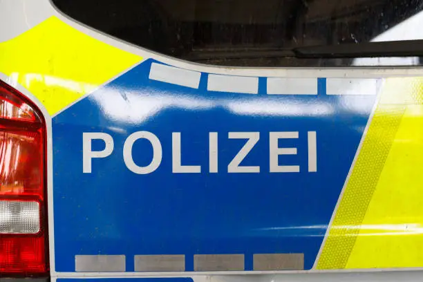 Police vehicle in Germany - translation: Polizei