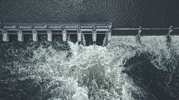 istock Graphite themed view of dam in spring 1399375718