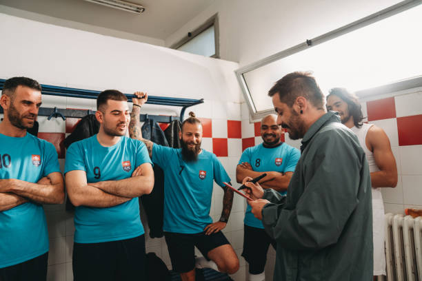 istock The coach is making a motivational speech before the match 1399402312