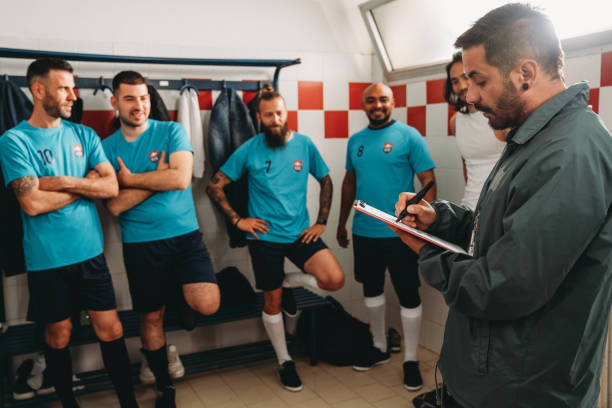 istock The coach is making a motivational speech before the match 1399402315