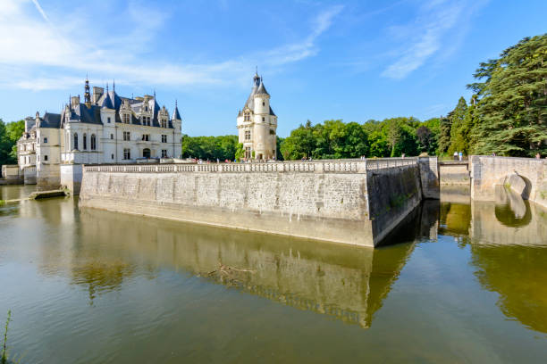 シェール川沿いのシュノンソー城 (chateau de chenonceau)、ロワール渓谷、フランス - chateau de chenonceaux ストックフォトと画像