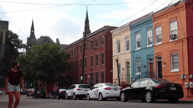 Georgetown neighborhood houses