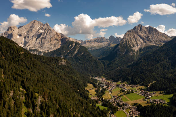 istock Dolomites - Southern Tyrol, Italy 1399477100
