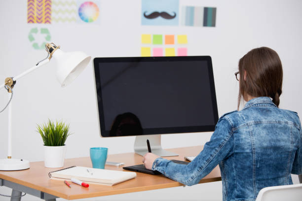 istock Casual businesswoman 1399542689