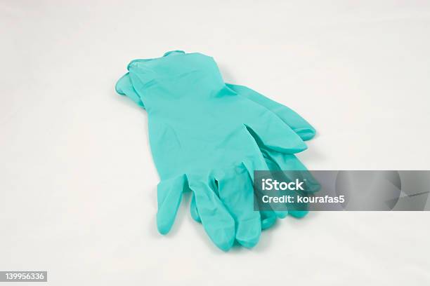 Guantes Médicos Foto de stock y más banco de imágenes de Asistencia sanitaria y medicina - Asistencia sanitaria y medicina, Ciencia, Cirugía