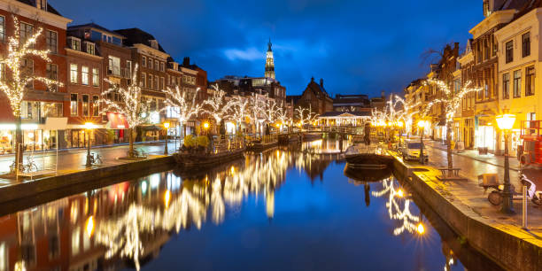 istock Christmas Leiden canal Oude Rijn 1399573735