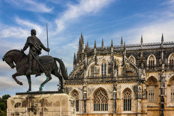 batalha средневековый доминиканский монастырь, португалия - gotic стоковые фото и изображения