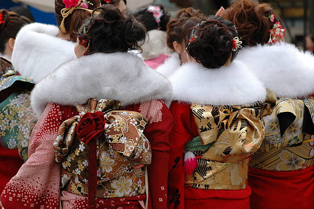 istock sea of red kimonos 139958858