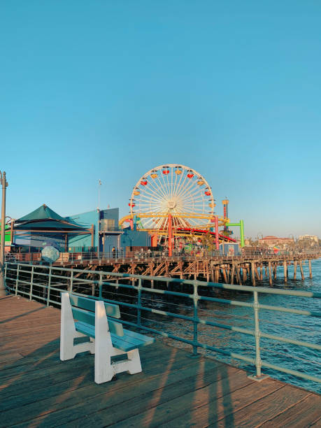 샌타모니카 부두 - southern california beach santa monica pier sunset 뉴스 사진 이미지