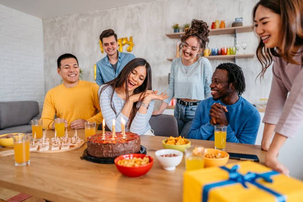 istock Group Of Friends Celebrating Birthday 1399600225
