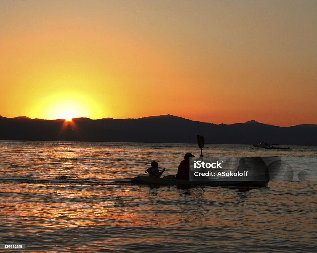 Bateau au coucher du soleil - Photo de Indiana libre de droits