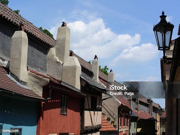 Foto de Velha De Praga e mais fotos de stock de Antigo - Antigo, Arcaico, Arquitetura