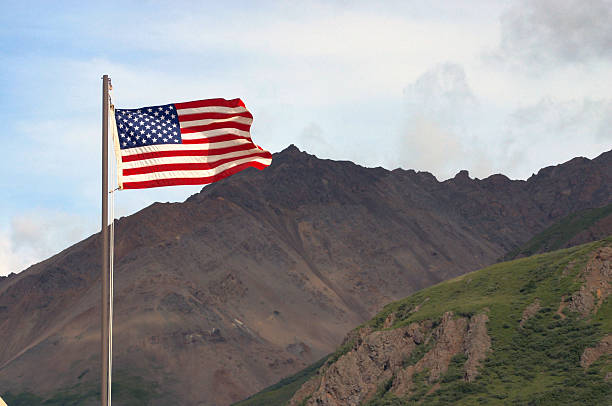 istock Purple Mountain Majesty 139962894