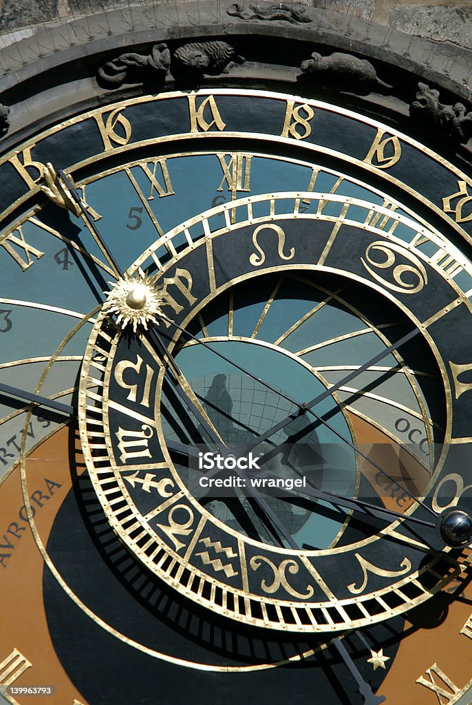 Пражские астрономические часы - Стоковые фото Machinery роялти-фри