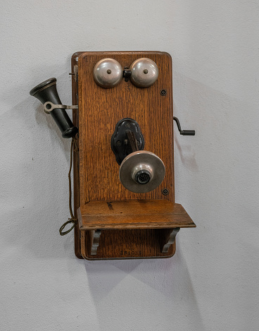 Antique Plain Front Wall Phone
