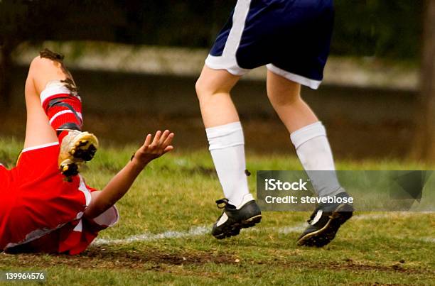 Foto de Mercy De Futebol e mais fotos de stock de Futebol - Futebol, Dano Físico, Criança