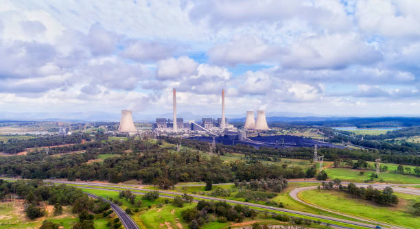 centrale elettrica di d bayswater - coal fired power station foto e immagini stock