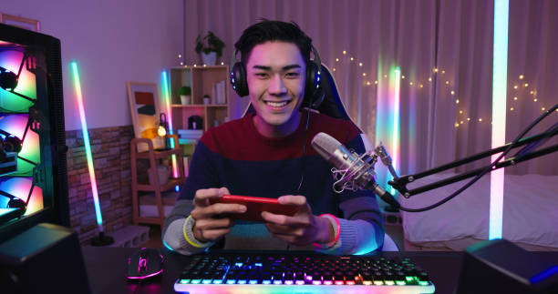 istock cybersport gamer have live stream 1399658672
