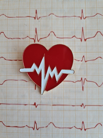 Electrocardiogram patient heart icon. Diagnosis of cardiovascular disease concept