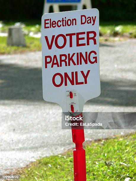 Wahltagschild Stockfoto und mehr Bilder von Abschicken - Abschicken, Auto, Demokratie